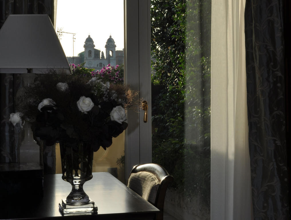 La Scelta Di Goethe - Luxury Suites Rome Room photo